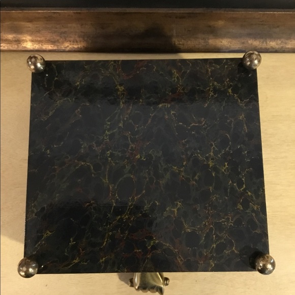 Faux Tortoise Shell Stash Box - Picture 6 of 11